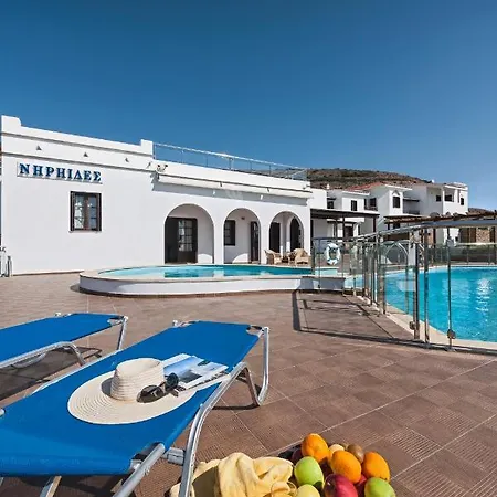Niriides Sea View Luxury Suites, Brand New 2026 August Kipri (Andros)