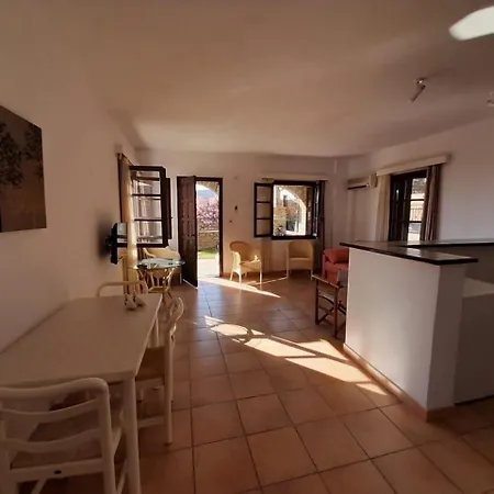 Niriides Sea View Luxury Suites, Brand New 2026 August *
