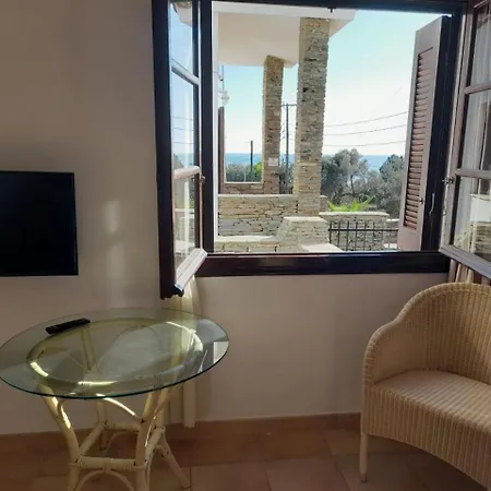 Apartmán Niriides Sea View Luxury Suites, Brand New 2026 August *