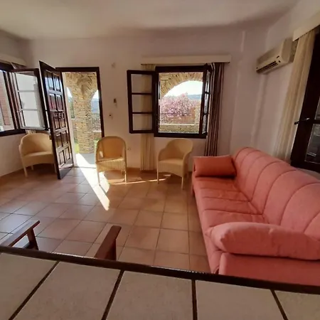 Niriides Sea View Luxury Suites, Brand New 2026 August
