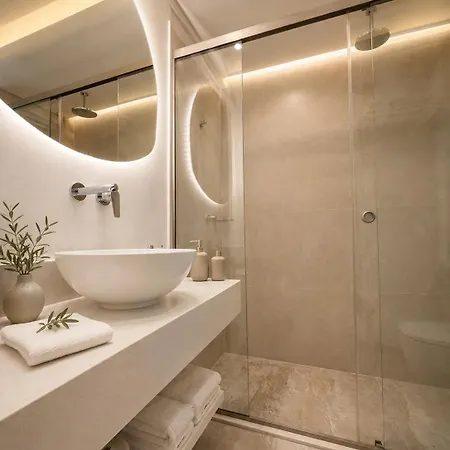 Niriides Sea View, Pool, Brand New 2026 Apartman *